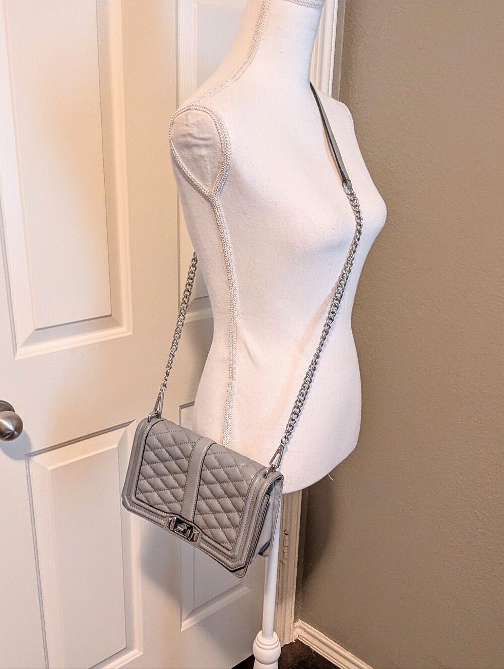 Rebecca Minkoff elegant Quilted Crossbody Bag in Light Gray with Chain Strap